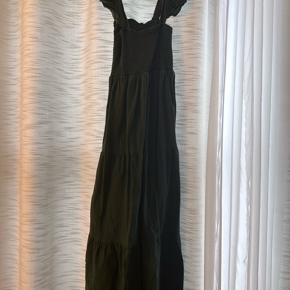 Green Sleeveless Maxi Dress